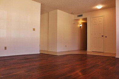 FRONT ENTRY WAY