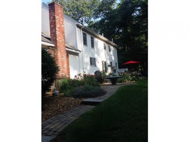 11 White Plains Ave, Londonderry, NH 03053 - photo 4