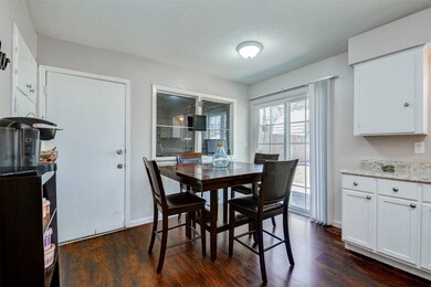 10107 Southport Dr, Houston, TX 77089 - photo 6