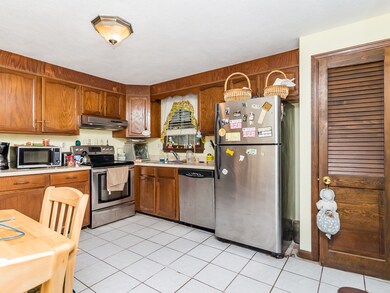 8 Craine St, Billerica, MA 01821 - photo 4