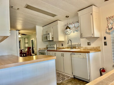 2104 Harbor Point Ct, Melbourne, FL 32904 - photo 7