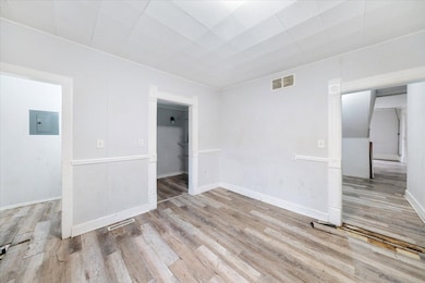 819 E Center St, Monticello, IL 61856 - photo 7