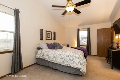 372 Country Ln, Algonquin, IL 60102 - photo 6