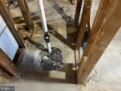 8477 Greenbelt Rd unit T-2, Greenbelt, MD 20770 - photo 4