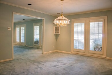 2100 Oaklawn Dr, Midland, TX 79705 - photo 4