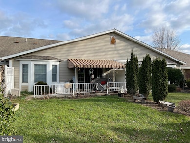 2365 Aronimink Cir, Fayetteville, PA 17222 - photo 2