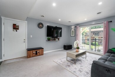 81 Ford St unit D, Methuen, MA 01844 - photo 5