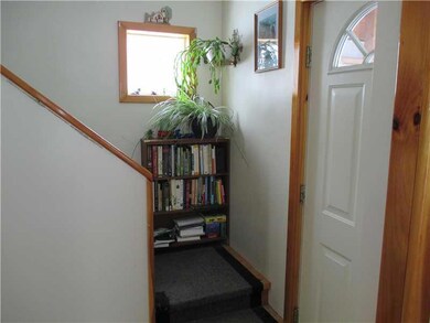 Foyer.