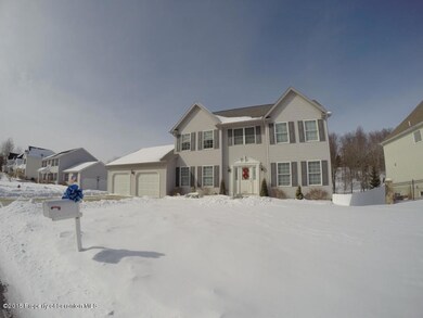 110 Black Walnut Dr, Olyphant, PA 18447 - photo 2