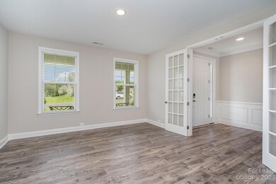 1570 Thatcher Crossing, Clover, SC 29710 - photo 2