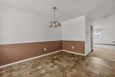 27 Crows Nest Ln unit 8F, Danbury, CT 06810 - photo 6