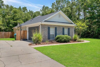 64 Carriage Dr, Crawfordville, FL 32327 - photo 2