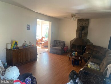 623 E Vine St, Millville, NJ 08332 - photo 4