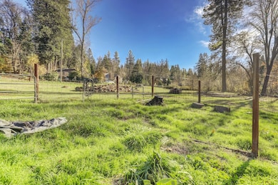10988 Berggren Ln, Nevada City, CA 95959 - photo 4