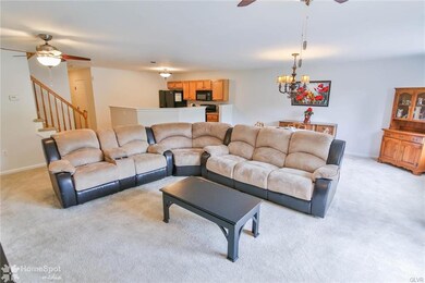 6909 Hunt Dr, Macungie, PA 18062 - photo 3