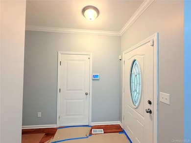 4 Avoncroft Ln, Middletown, NY 10940 - photo 3