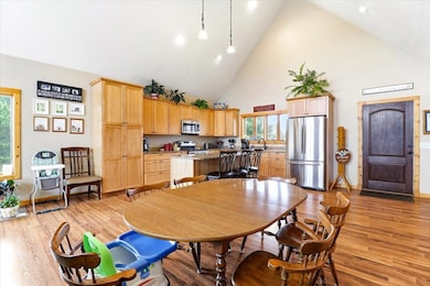 W5528 N Shore Dr, New Lisbon, WI 53950 - photo 6