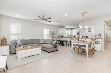 12674 Shimmering Oak Cir, Venice, FL 34293 - photo 5