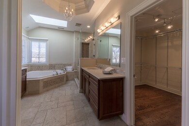 772 S Fairview Ave, Elmhurst, IL 60126 - photo 5