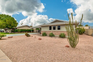 532 W Shannon St, Chandler, AZ 85225 - photo 2