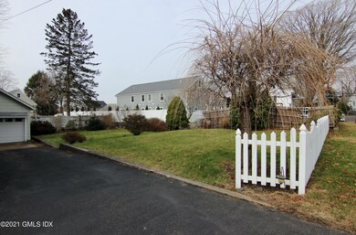 28 Hawthorne St S, Greenwich, CT 06831 - photo 2