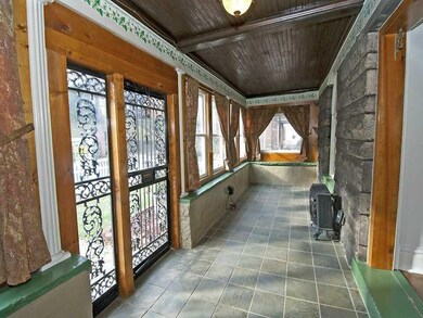 Sunroom.