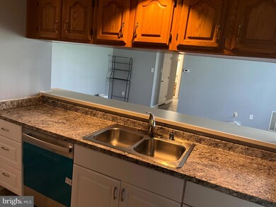 901 Cedar Crest Ct unit F, Edgewood, MD 21040 - photo 5