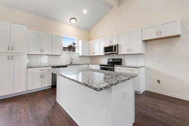 2612 Dove Trail, Granbury, TX 76048 - photo 2