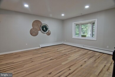 1227 Grandview Cir, Pottstown, PA 19465 - photo 7