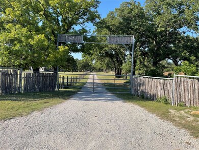 3800 Hott Ln, Weatherford, TX 76088 - photo 2