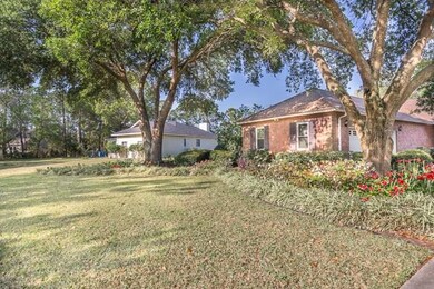 Add'tl. front view/landscaping