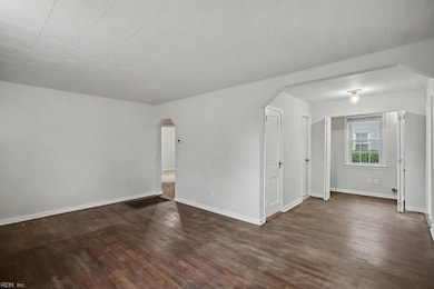 800 Brightley Rd, Norfolk, VA 23509 - photo 7