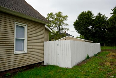 1421 Linden Ave, South Bend, IN 46628 - photo 5