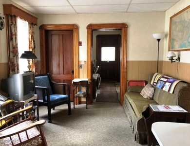 117 N Holden St, North Adams, MA 01247 - photo 6