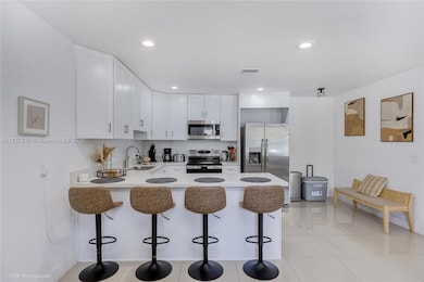 1401 SW 3rd Ave, Dania, FL 33004 - photo 4