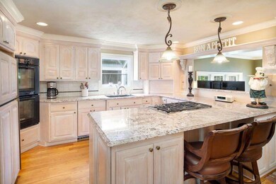 2 Bannon Dr, North Andover, MA 01845 - photo 4