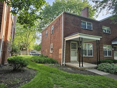 2912 Sherwood SideL