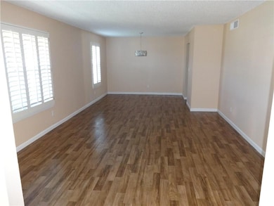 10703 Alta Loma Dr, El Paso, TX 79935 - photo 2