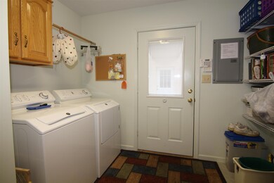 314 Castlewood Ln, Lebanon, TN 37087 - photo 6