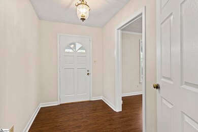 2432 Old Furnace Rd, Boiling Springs, SC 29316 - photo 6