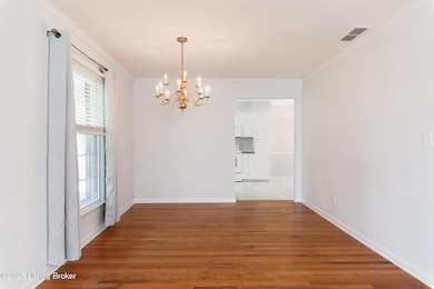 3026 Kaye Lawn Dr, Louisville, KY 40220 - photo 5