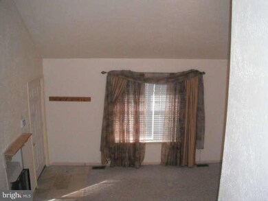 70 Barrensdale Dr, Severna Park, MD 21146 - photo 4