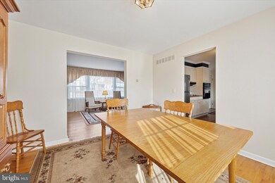 2228 Lancashire Dr, Wilmington, DE 19810 - photo 5