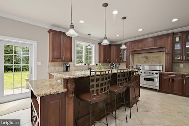 12042 Steven Ln, Dunkirk, MD 20754 - photo 3