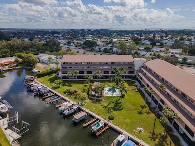 The Waterway unit 421, Bradenton, FL 34210 - photo 3