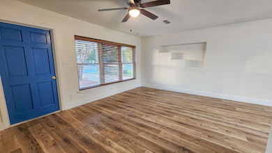 230 Lee Dr, Mary Esther, FL 32569 - photo 2