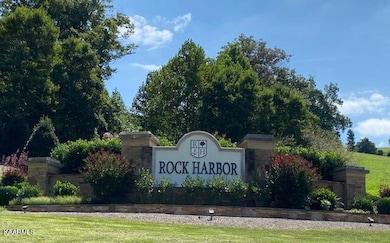 Rock Harbor entrance