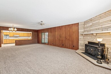 2530 Youngs Drive-8.jpg-SMALL