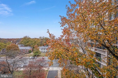 Hyde Park Condominium unit 702, Arlington, VA 22203 - photo 2