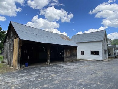 172 Pleasant St, Northfield, VT 05663 - photo 4